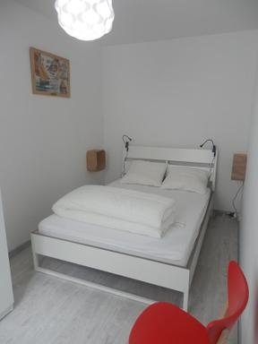 Appartement T2 ou T1 côté cour/jardin avec garage - Housity