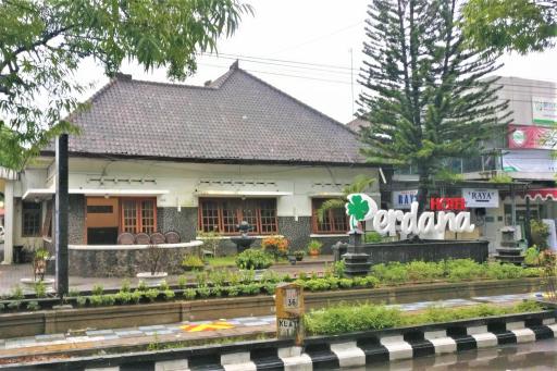 Hotel Perdana - Housity