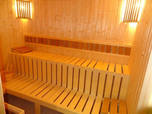 Detelina Complex - Housity