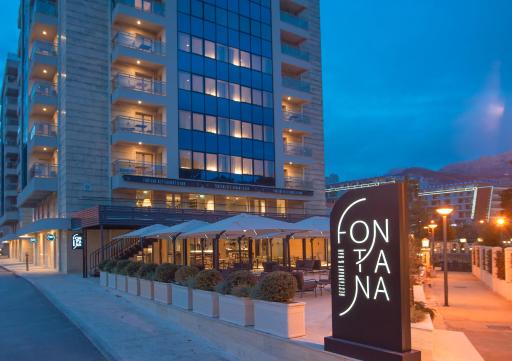 Fontana Seafront Residences - Housity