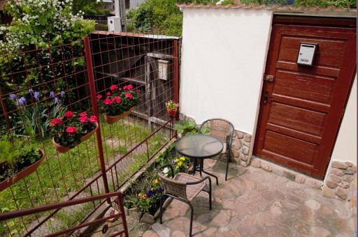 Little Art House - Housity