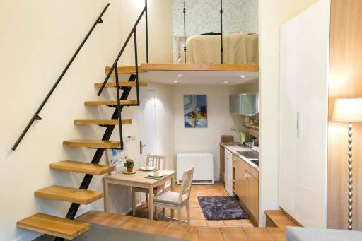 Supercute mini house in the center - Housity