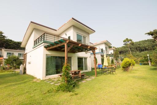 Daecheon Baroh Village - Housity