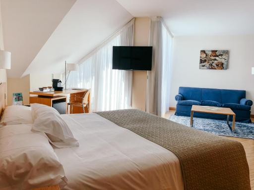 Gran Hotel Victoria - Housity