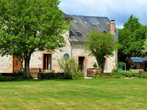 Een prachtige Gîte in Frankrijk Chez Gerard - Housity