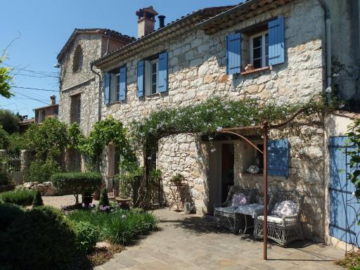 Le Mas Saint Pierre - Housity