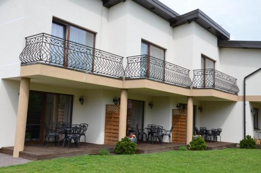Kotedžų ir kambarių nuoma Šventojoje - Housity