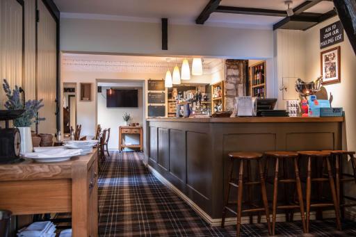 Wheelwrights Arms Country Inn & Pub - Housity
