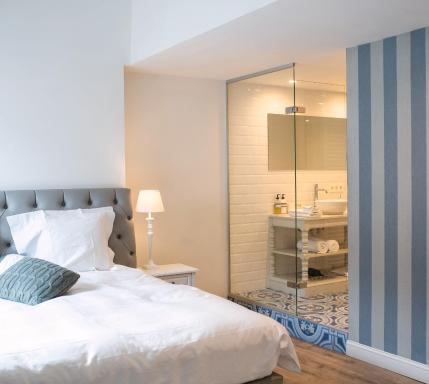 The Hamptons Boutique Hotel - Hizvo