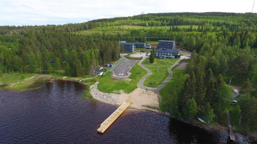 Hotel Aateli Lakeside - Housity