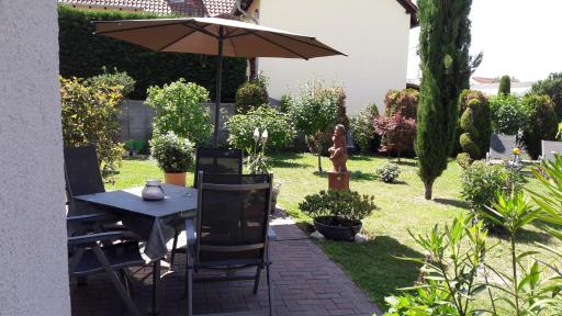 Ferienwohnung Zum Weinberg - Housity