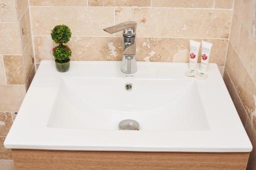 Sun House Residence - Housity