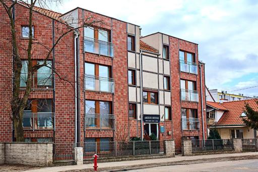 Amber House - Housity