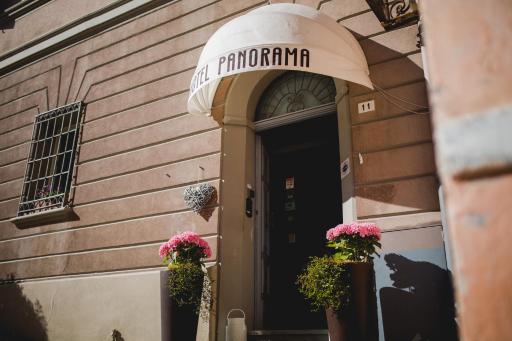 Hotel Panorama - Housity
