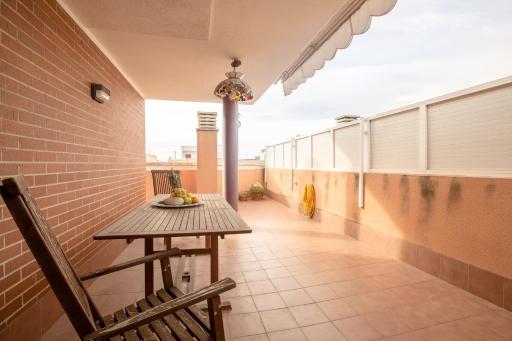 Splendid attic by MarCalma - Housity