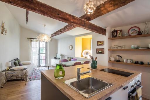ARLES Maison petite Roquette et garage - Housity
