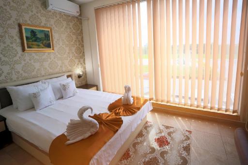 Garni Hotel Saradis - Housity