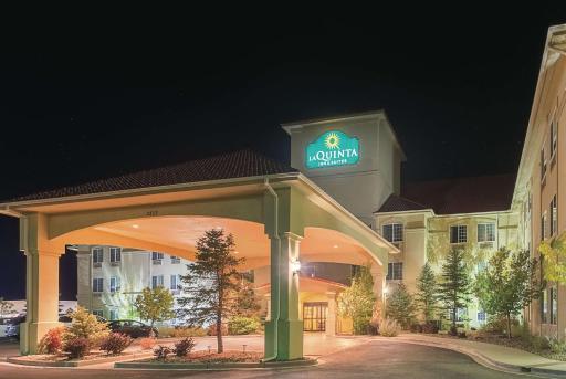 La Quinta by Wyndham Trinidad - Housity