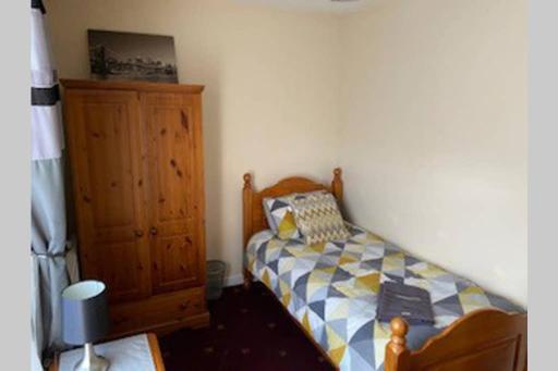 4 Bedroom Town House - Housity