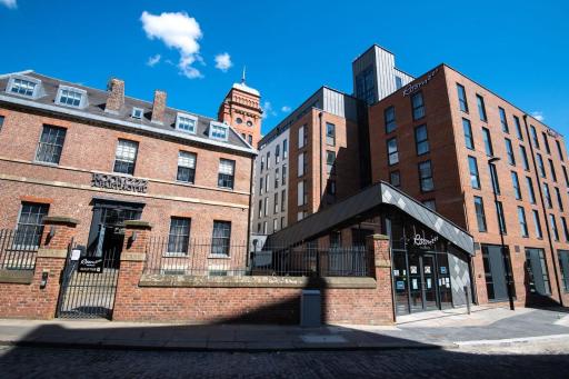 Roomzzz Newcastle City - Housity