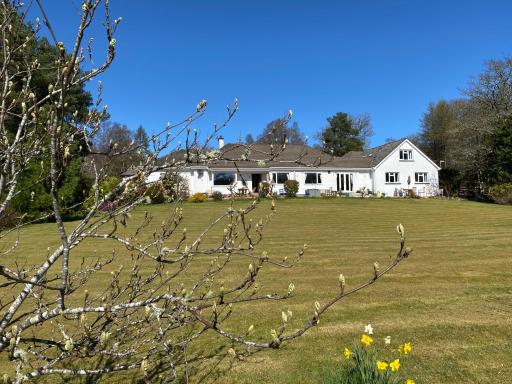 Coire Glas Guest House - Housity