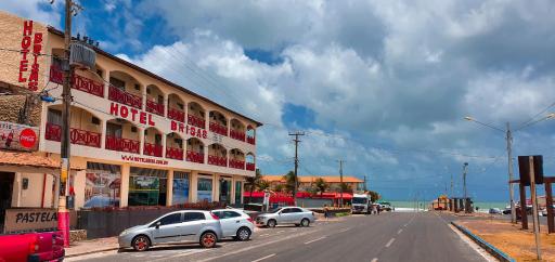 Hotel Brisas - Housity