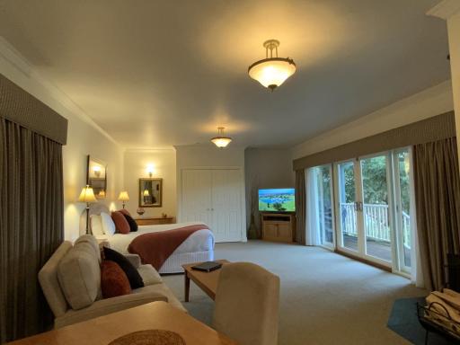 Delderfield Villas Adults Retreat - Housity