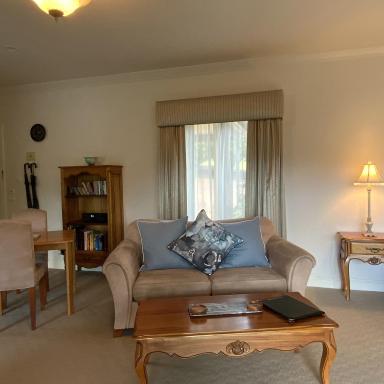 Delderfield Villas Adults Retreat - Housity