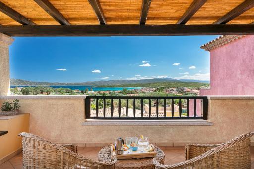 Homey Experience - Terrace Sea View Apartment - Housity