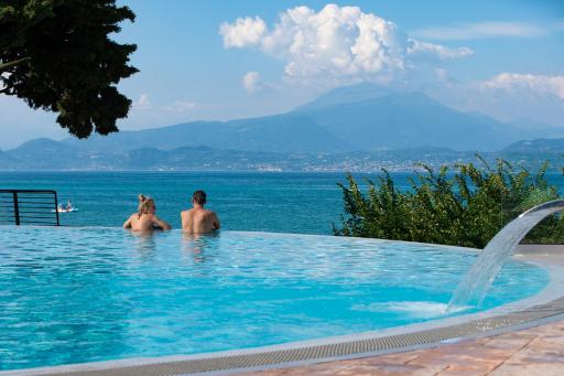 Camping Bergamini - Housity