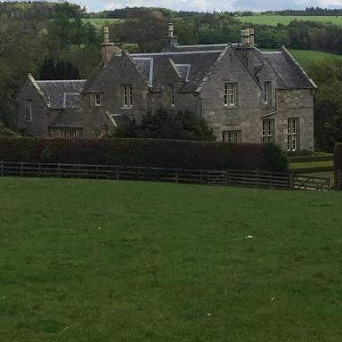Hundalee House - Housity