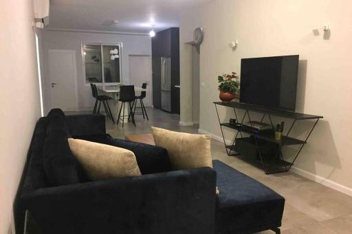 Your home away from home - Housity