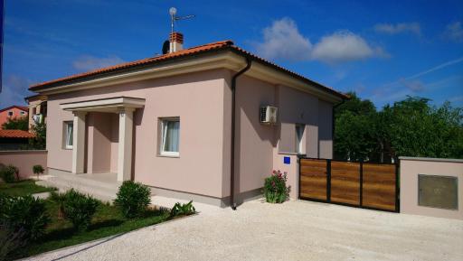 Vacation Home Bokan - Housity