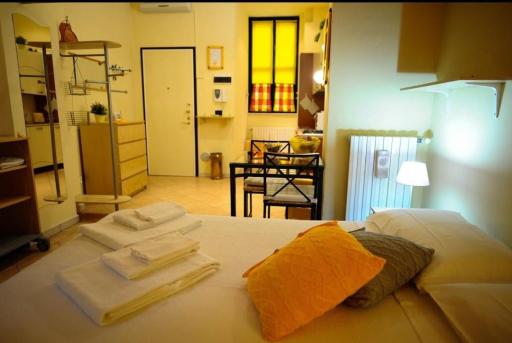 13- Tourist House Bologna Pratello - Self check-in - Hizvo