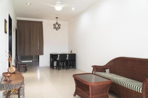 Cozy, Modern, Air Cond Gambang Water Park Homestay -- The Pigeon Guest House - Housity