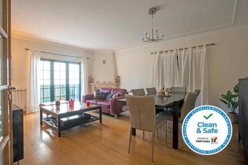 Carcavelos Surf - Housity