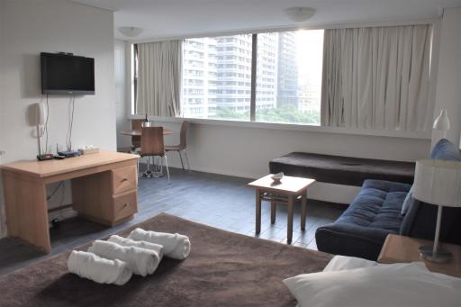 Accommodation Sydney CBD - Hyde Park Plaza Park View 38 College Street Studio Apartment - Housity