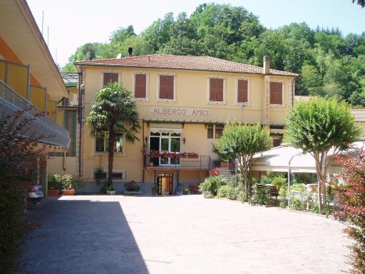 Albergo Amici - Housity