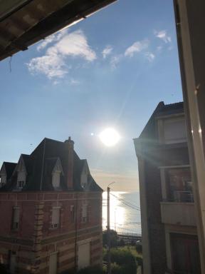 Numéro 5 - A - Ault - Housity