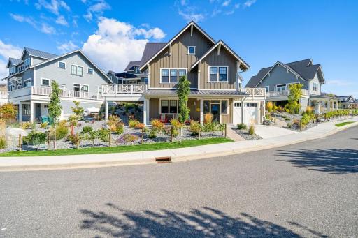 Happy Hours #26 - Housity