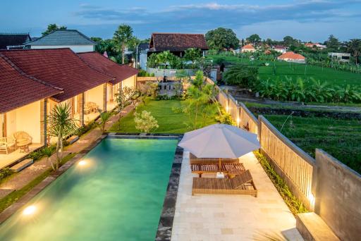 Private Room Kayu Bunga - Housity
