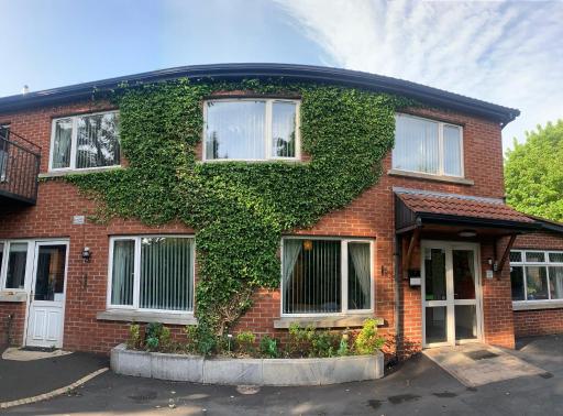 Ashfield Bed & Breakfast - Housity