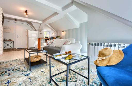 Apartament Beztroski - Housity