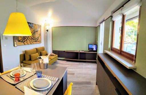 TERRAZZA CON VISTA - Housity