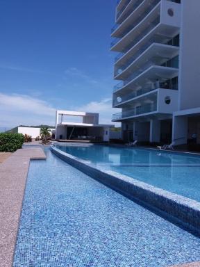 RESORT PLAYA AZUL - Housity
