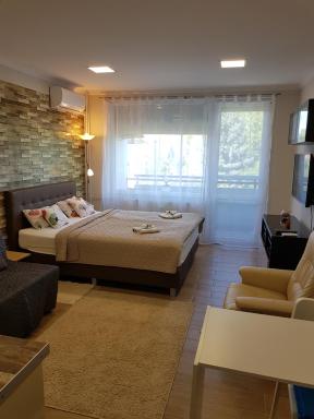 Szikora Apartman, Csopak - Housity