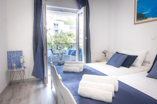 Crystal Villa - Hizvo