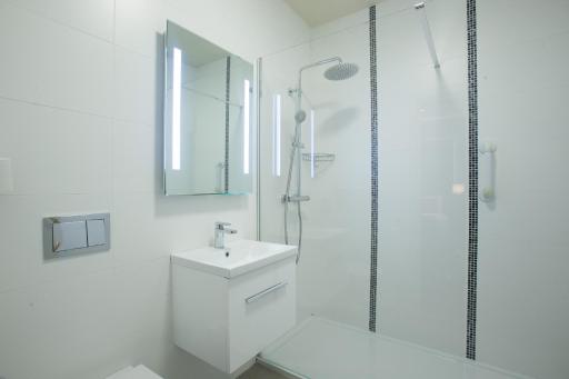Glenavon House Hotel - Housity