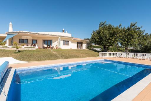 Villa Llamedos - 4 bedroom hidden house near Carvoeiro - Housity