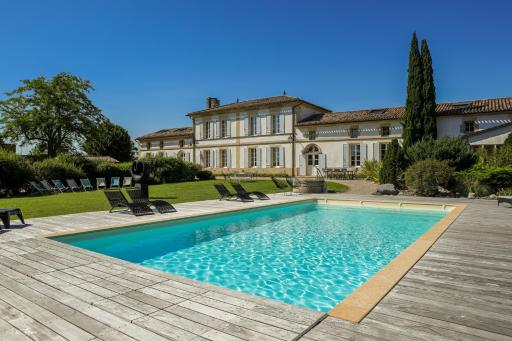 Séjour à la campagne -Domaine de Cézac - Housity